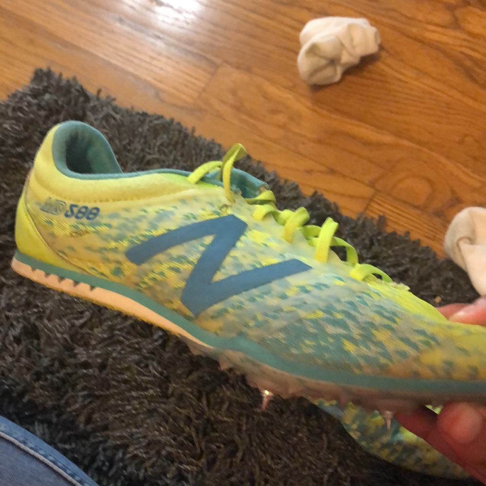 Spikes - Picture 2 of 2
